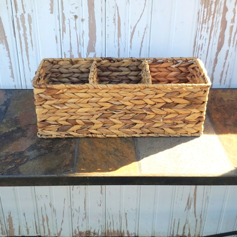 3 sections storage bin